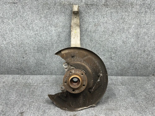 2016-2020 Volvo XC90 Front Left/Driver AWD With Hub Used OEM Steering Knuckle Spindle