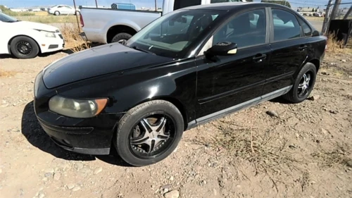2006-2013 Volvo C70 30809018 Front Left/Driver Used OEM Steering Knuckle Spindle