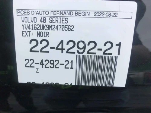2021-2022 Volvo XC40 Front Right/Passenger Used OEM Steering Knuckle Spindle