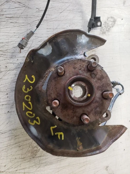 2005-2010 Scion tC 1073361 Front Left/Driver Used OEM Steering Knuckle Spindle