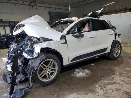 2017-2018 Carrier/Differential Porsche Macan 17 18 Rear Used OEM Differentials & Carriers used OEM differential carrier