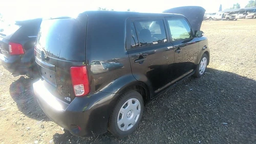 2008-2015 Scion xB 33309159 Front Left/Driver Used OEM Steering Knuckle Spindle