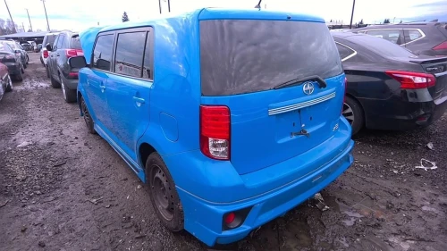 2008-2015 Scion xB 31969834 Front Left/Driver Used OEM Steering Knuckle Spindle