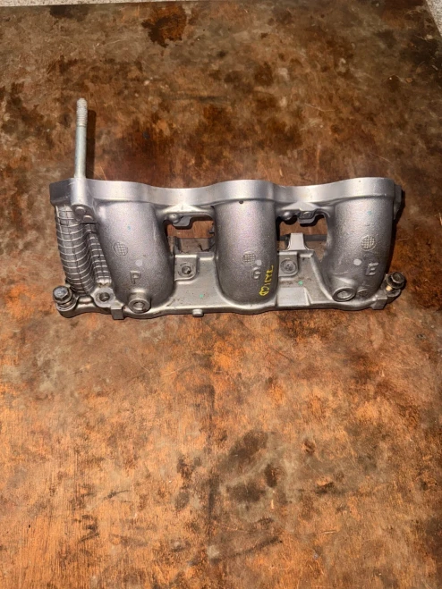 2001 Acura CL 3.2L Lower Left Used OEM Intake Manifold
