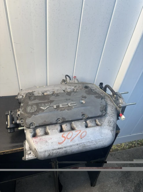2004-2006 Acura TL 3.2L Upper V6 Used OEM Intake Manifold