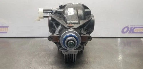 24 BMW M3 G80 3.0L AT Rear Differential Chunk Carrier 8747239 Used OEM Rear Differential Carriers used OEM rear differential