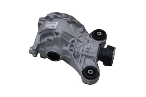 2018-2020 Carrier Range Rover Sport 18 19 20 Used OEM Differentials & Carriers used OEM differential carrier assembly