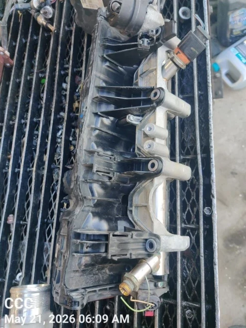 2013-2015 Audi S7 Right Used OEM Intake Manifold 079133110BF
