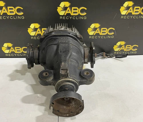 1992 Nissan Skyline GTS-4 R32 Rear Used OEM Rear Differential Carriers used OEM rear differential carrier assembly