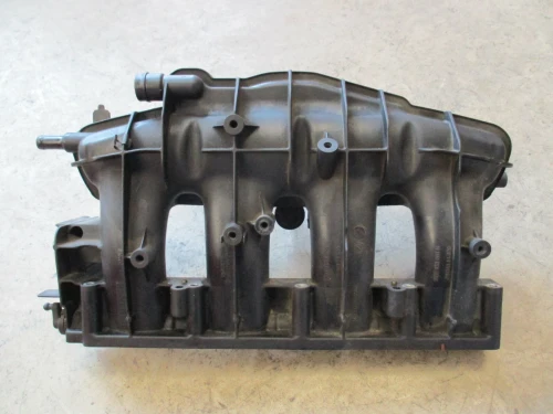 Audi / Volkswagen A3 / Golf 2.0L TFSI Used Intake Manifold 06F133185AC