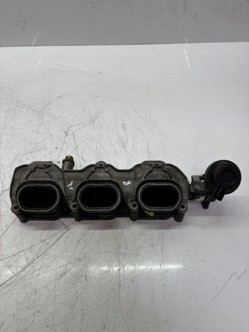 Audi A4 / S4 / A5 / S5 / Quattro 3.0L Used Intake Manifold 06E133110AK