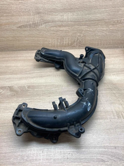 Audi Q7 Used Intake Manifold 059145762B