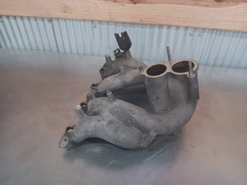 1996-2002 BMW Z3 1.9L Lower Used OEM Intake Manifold