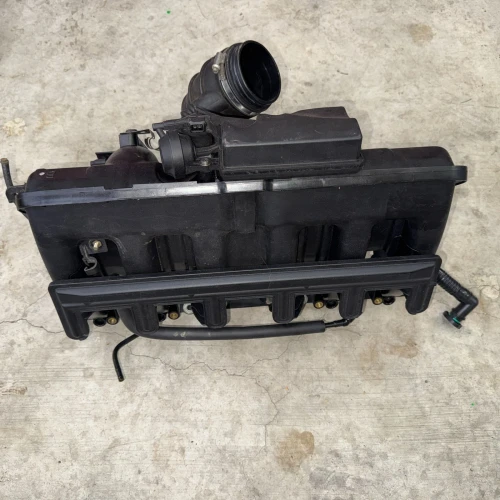 2001-2005 BMW 330i / 330ci Used OEM Intake Manifold
