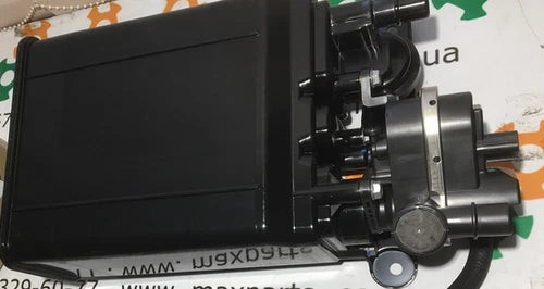 Genuine OEM 08-15 LEXUS LX570 Vapor Canister 7774060470 7774060471