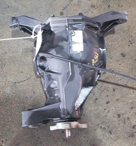 2017-2019 Mercedes Glsclass Front Carrier Id 1663502714 W/Off Road Pack Used OEM Front Differential Carriers used OEM front