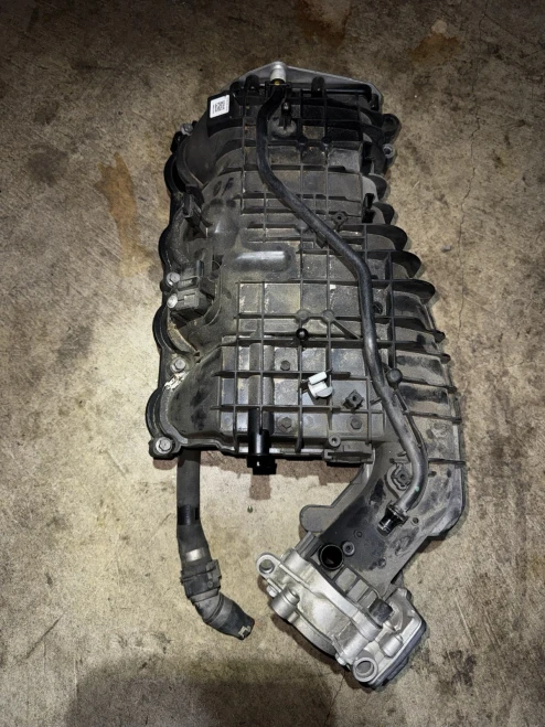 2017 BMW 330i 2.0L Turbo With Throttle Body B48 Used OEM Intake Manifold