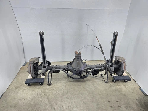 CADILLAC ESCALADE 2015-2018 ALL WHEEL AXLE DRIVE CARRIER DIFFERENTIAL RATIO 9.76 used OEM wheel
