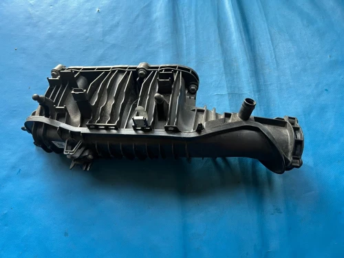 BMW / MINI One / Cooper / F54 / F55 / F56 / F57 / F60 Used Intake Manifold 7617499