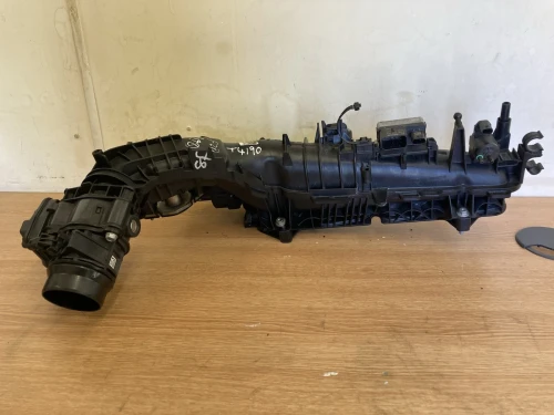 BMW 1 Series / 118d 2.0L B47 Used Intake Manifold