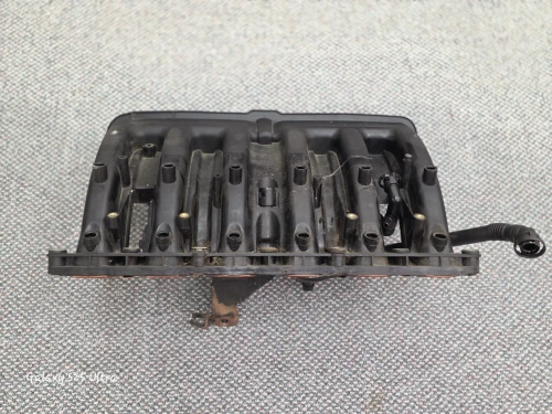 BMW 530i / Z4 / X5 Used OEM Intake Manifold
