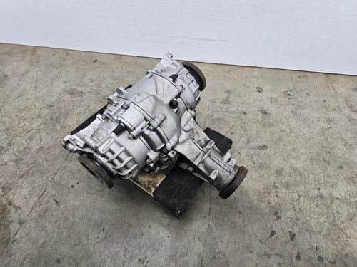 2013-2015 Mkw Rear Audi RS5 4.2L Used OEM Rear Differential Carriers used OEM rear differential carrier assembly