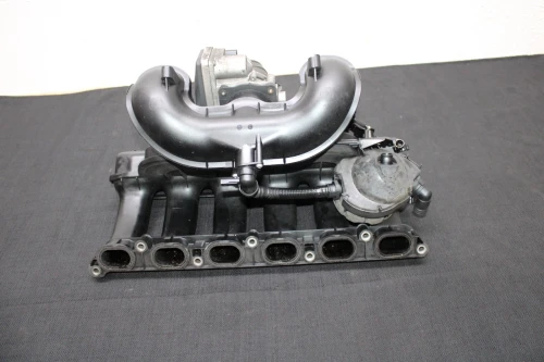 BMW E88 / E90 3.0L Used OEM Intake Manifold