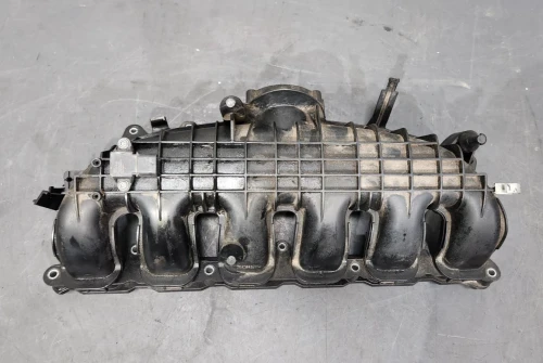 BMW E90 / F22 / F32 / F10 / F13 / F80 / F82 N55 Used OEM Intake Manifold