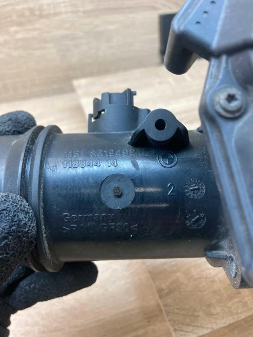 BMW F10 / F11 Used Intake Manifold