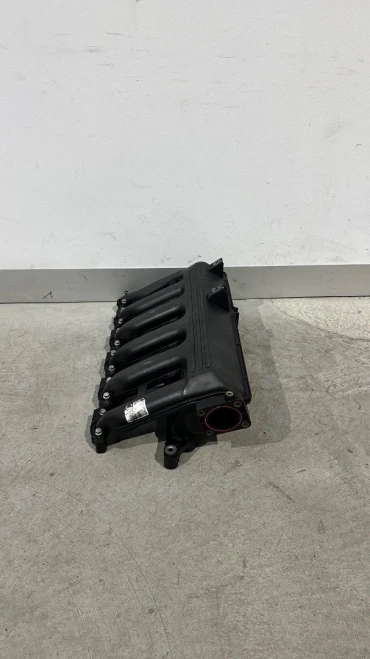 BMW X5 Used Intake Manifold 11617789288 / 11617800586