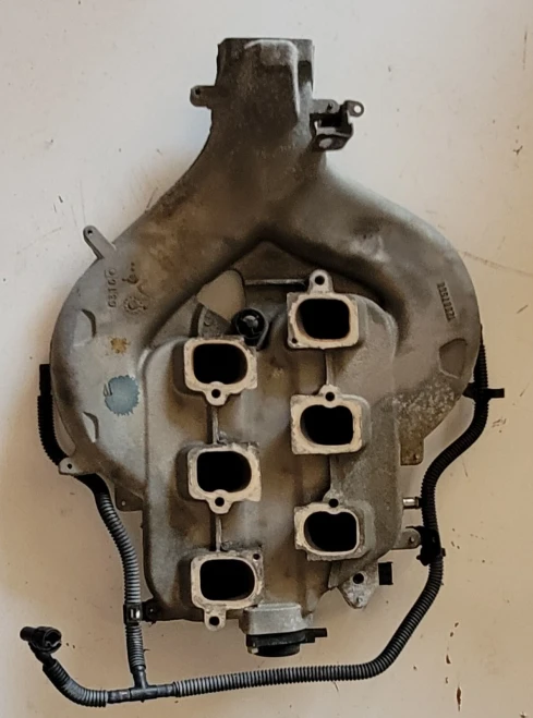 2004-2007 Cadillac CTS Used Intake Manifold