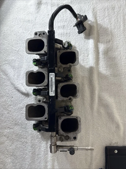 2004-2009 Cadillac CTS 3.6L Lower Used OEM Intake Manifold