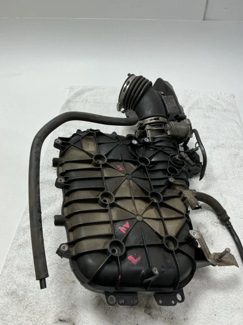 2014 Cadillac XTS Upper AWD Used Intake Manifold