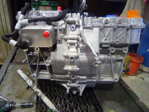 2025 Rear Carrier for Hummer EV 2973305 Used OEM Rear Differential Carriers used OEM rear differential carrier assembly