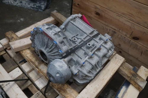 2011-2017 Rear Differential Carrier Drive HY53-4200-AC V12 Aston Martin DB11 17+ Used OEM Rear Differential Carriers used OEM