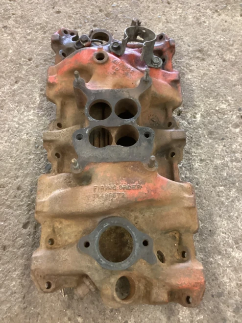 1965 Chevrolet Chevelle / Chevy II / Impala / C10 Used Intake Manifold