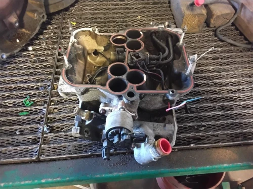 1992-1995 Chevrolet Astro 4.3L Lower Used Intake Manifold