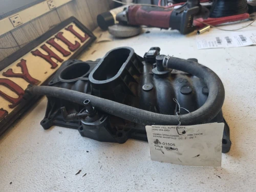 1996-2002 Chevrolet / Ram Tahoe / Express / 1500 5.7L Upper Used Intake Manifold