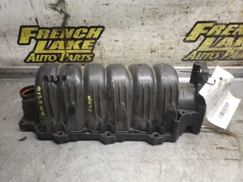 2000-2005 Chevrolet Impala 3.8L Upper Used Intake Manifold