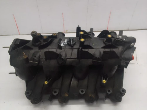 2002 Chevrolet Avalanche 5.3L Used Intake Manifold