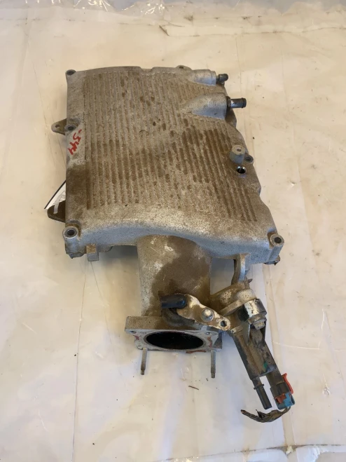 2004-2006 Chevrolet Malibu 3.5L Upper Used OEM Intake Manifold