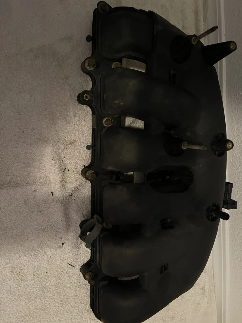 2005 Chevrolet Trailblazer 4.2L Used Intake Manifold