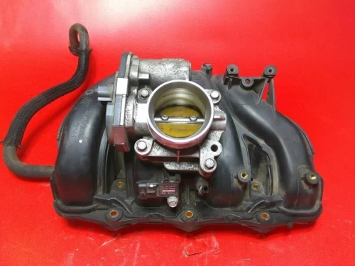 2007-2008 Chevrolet Cobalt 2.2L With Throttle Body Used Intake Manifold