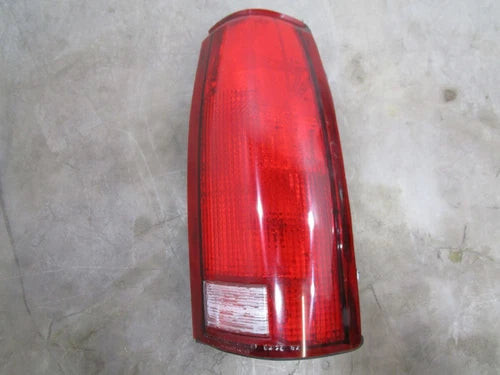 1990-1998 Chevrolet C1500 RH Passenger Tail Light Lamp OEM used OEM tail light assembly