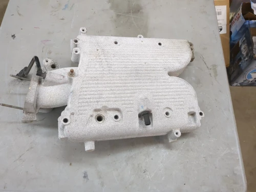 2009-2011 Chevrolet Impala Upper Used OEM Intake Manifold 12611486