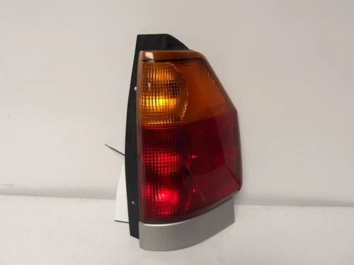 2002-2009 GMC Envoy Base Passenger RH Tail Light Lamp OEM used OEM tail light assembly