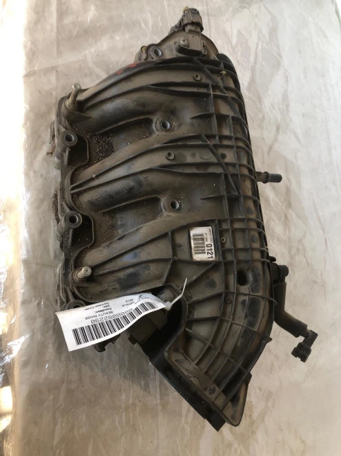 2012-2016 Chevrolet Impala Upper Used OEM Intake Manifold 12650121