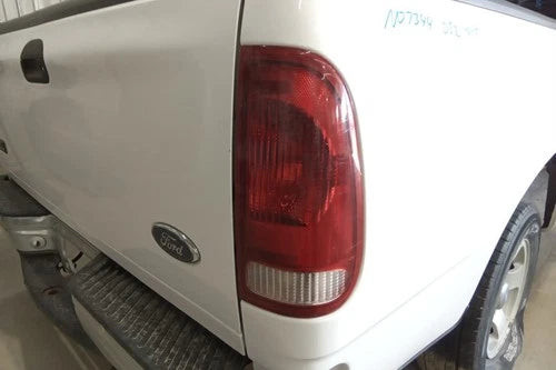 1997 1998 1999 2000 Ford F150 Passenger RH Styleside Tail Light Lamp OEM used OEM tail light assembly