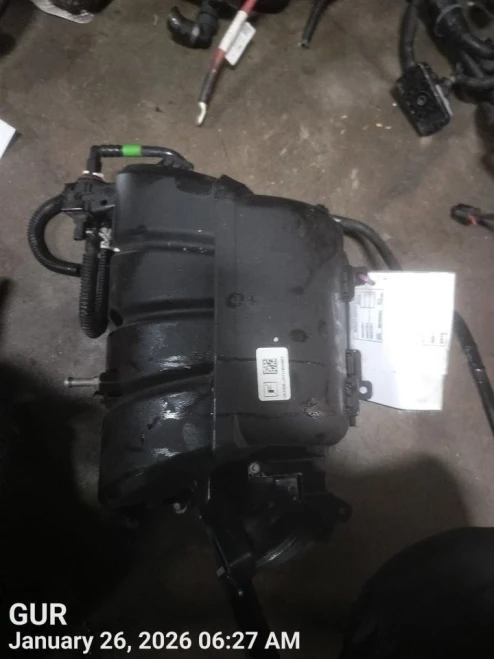 2013-2015 Chevrolet Malibu Used OEM Intake Manifold 12631021