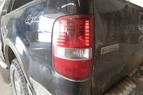 2005 Ford F150 Driver LH Styleside Tail Light Lamp OEM used OEM tail light assembly